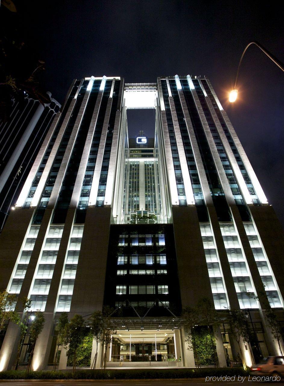 Gtower Hotel Kuala Lumpur Eksteriør billede The hotel at night
