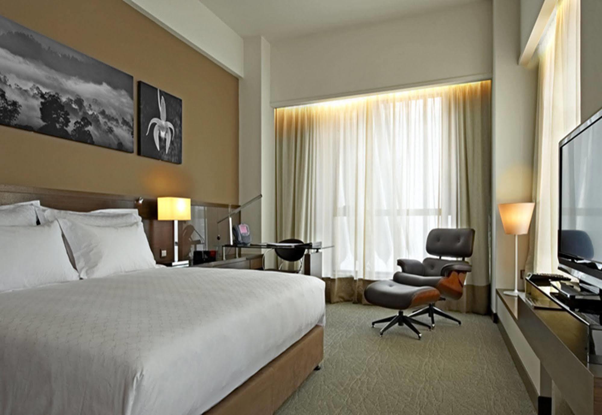 Gtower Hotel Kuala Lumpur Eksteriør billede Deluxe Room