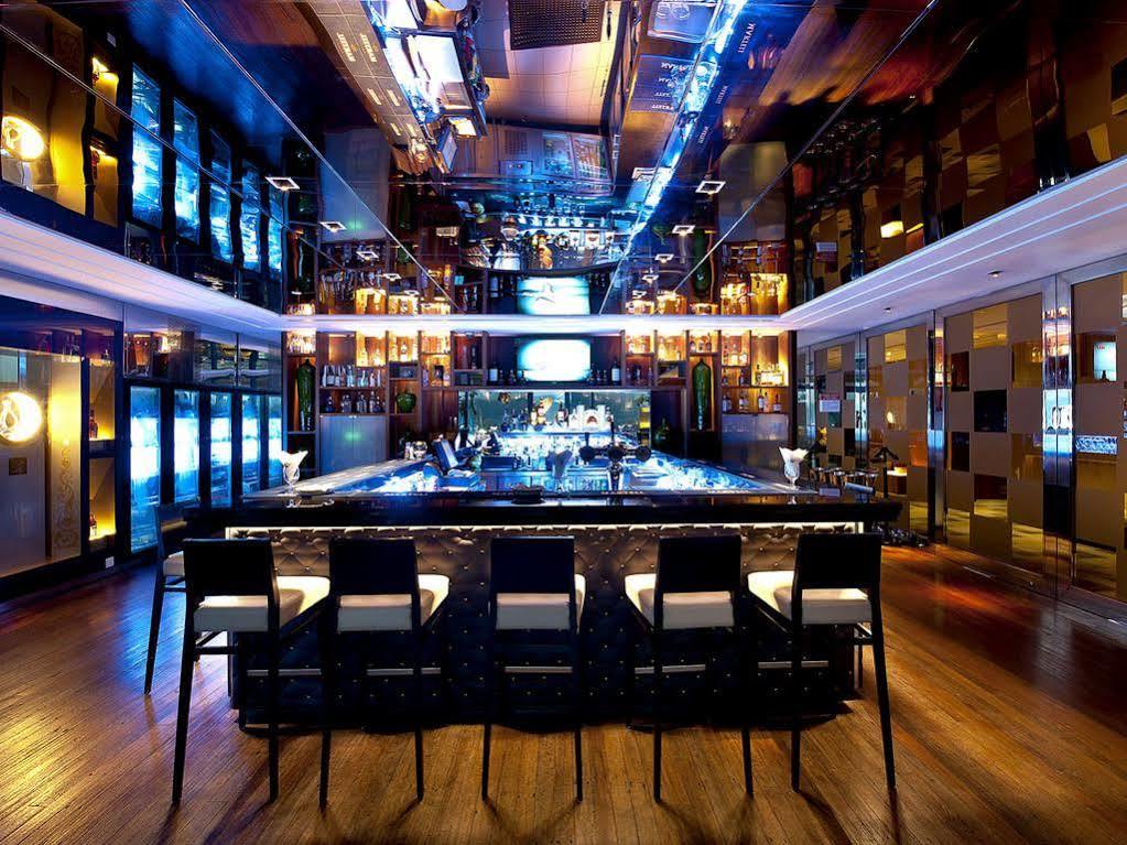 Gtower Hotel Kuala Lumpur Eksteriør billede The bar at the 101 bar