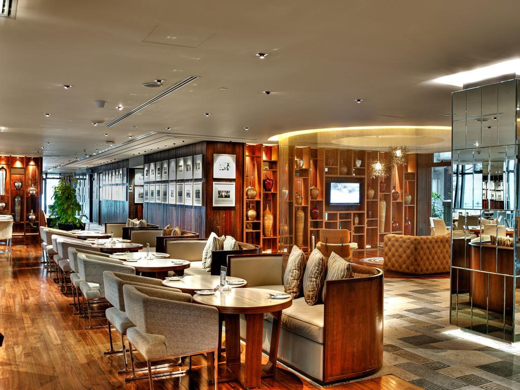 Gtower Hotel Kuala Lumpur Eksteriør billede The Royal Orchid Lounge at Suvarnabhumi Airport
